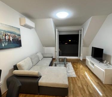 Zagreb Apartment | Apartman Anton