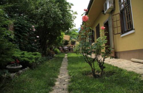 Sremski Karlovci Apartment | Apartman Brankova kuća