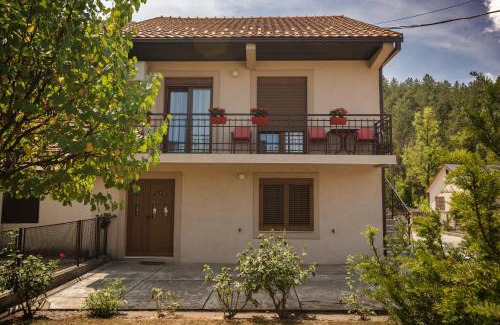 Donje Polje Apartment | Apartman Damjanovic