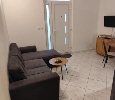 Burtaisi Apartment | Apartman Danica