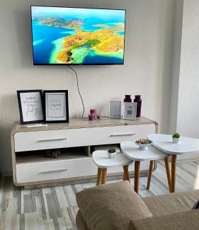Sanski-Most Apartment | Apartman Dina