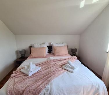 Brdovec Apartment | Apartman Jugi