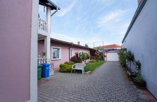 Dakovo Apartment | Apartman Ksenija