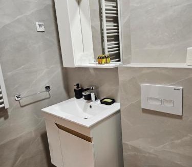 Petrovaradin Apartment | Apartman Leon