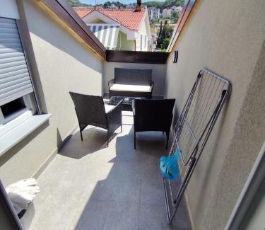 Topla Apartment | Apartman Lidija
