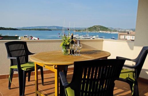 Murter Apartment | Apartman Luke beach 4+1 id 711