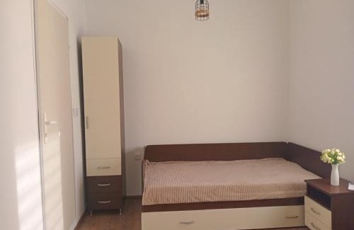 Leskovac Apartment | Apartman Maja