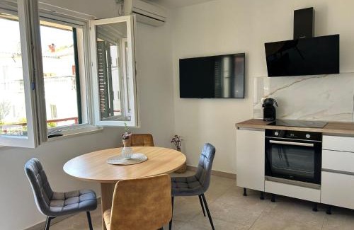 Jezera Apartment | Apartman MARITA