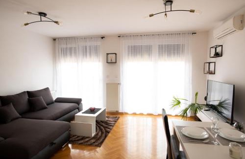 Slavonski Brod Apartment | Apartman Martes