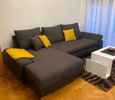 Slavonski Brod Apartment | Apartman Martes
