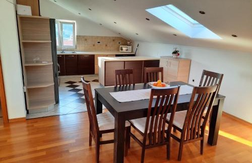 Palit Apartment | Apartman Martina