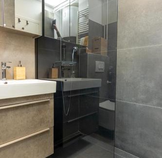 Vinkovci Apartment | Apartman NEBO