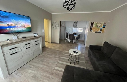 Donji Milanovac Apartment | Apartman Petrov