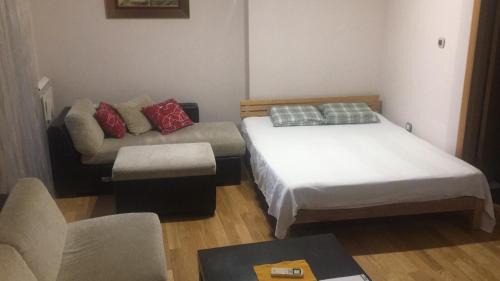 Novi Sad Apartment | Apartman Snow White