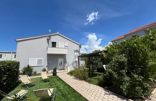 Sibenik Apartment | Apartman TIA Šibenik