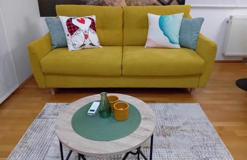 Slatina Apartment | Apartman Tina * s jacuzzijem u blizini Parka prirode Papuk