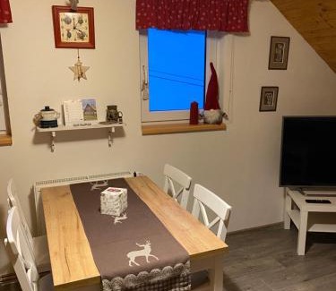Ceske Petrovice Apartment | Apartman U vleku