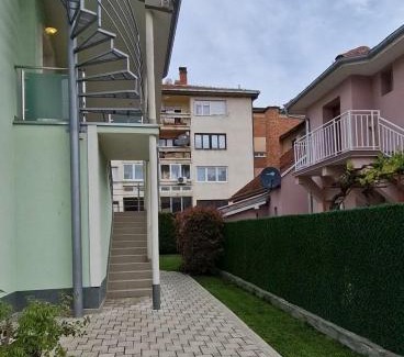 Donji Milanovac Apartment | Apartman Viking