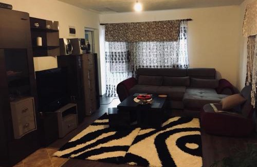 Sjenica Apartment | Apartmani ,Bato,