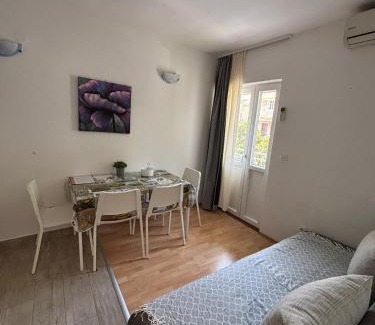 Drvenik Apartment | Apartmani Bepo