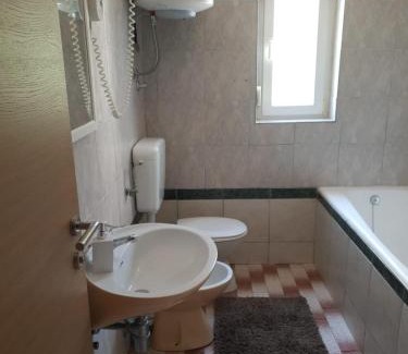 Metajna Apartment | Apartmani Dalmatinka