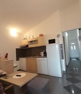 Cesarica Apartment | Apartmani Ivanković