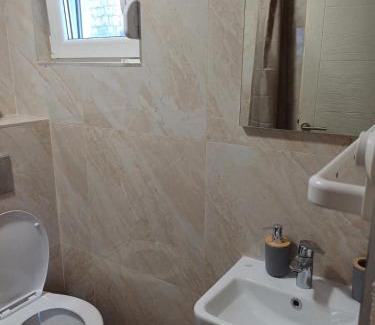 Kamenari Apartment | Apartmani Marinee