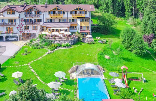 Oberndorf bei Kitzbuhel Apartment | Apartment superior - Gartenhotel Rosenhof near Kitzbuehel
