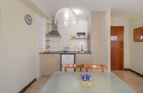Sant Llorenc de Morunys Apartment | Apartment 'El Portal' with Mountain View, Shared Garden and Wi-Fi