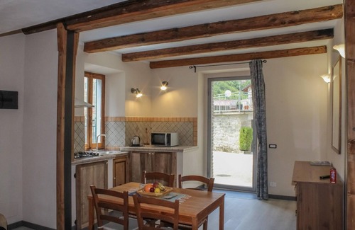 Argigliano Apartment | Apartment in Casola near Torre di Casola