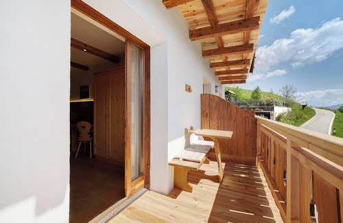 Ultimo Apartment | Apartment 'Oberhof Apt Mutegg' with Mountain View, Shared Terrace and Wi-Fi