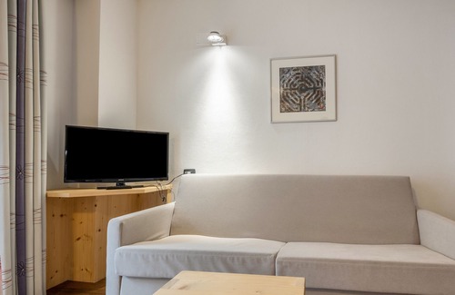 San Giovanni Apartment | Apartment "Residence Griesfeld 45" with Mountain View, Shared Pool & Wi-Fi