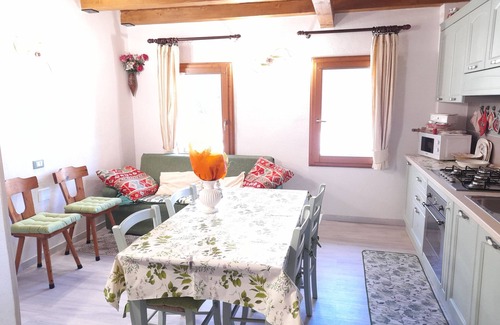 Santo Stefano di Cadore Apartment | Apartment 'Val Visdente 1' with Mountain View, Shared Garden and Wi-Fi