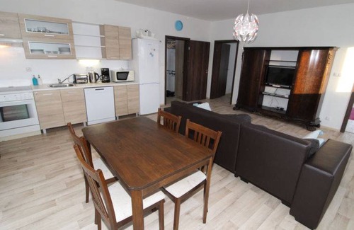 Cerny Dul Apartment | Apartment ∙ 2 bedrooms ∙ 6 guests