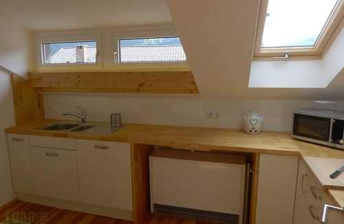 Garmisch-Partenkirchen Apartment | APARTMENT WITH BAVARIAN CHARM AND ADVANTAGES OF MODERNITY - UNWIDE FROM THE TOP SKI AREA