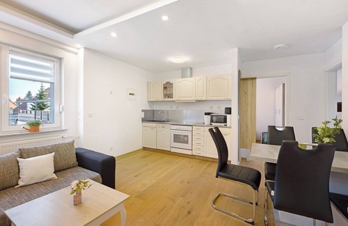 Piesteritz Apartment | Apartment 'Ferienwohnung Lutherstadt 2' with Shared Terrace and Wi-Fi