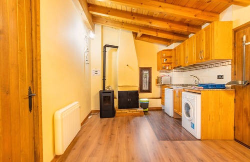 Estopinan del Castillo Apartment | Apartment 'Ca L'estall' with Mountain View