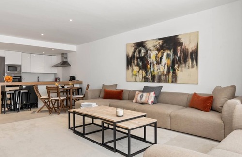 Puerto Banus Apartment | Apartment in Playas del Duque for 6 people | Casa Cadiz 101