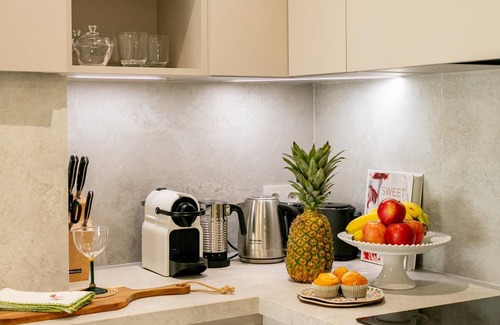 Puerto Banus Apartment | Apartment in Las Gaviotas for 6 people | 1-209