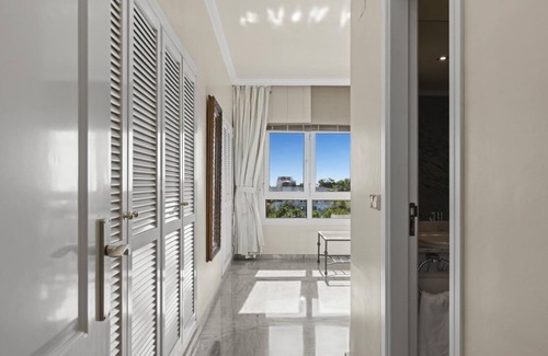 Puerto Banus Apartment | Apartment in Playas del Duque for 4 people| Casa Sevilla 413