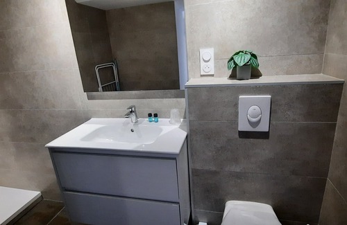 Saint-Benoit-des-Ondes Apartment | Apartment overlooking the Bay of Mont-Saint Michel