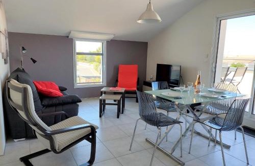 Saint-Gilles-Croix-de-Vie Apartment | Apartment Les Epinettes by Interhome
