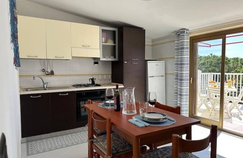San Lorenzo Apartment | {[Apartment by the Sea+Terrace]}-Dan's House