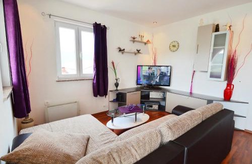 Trget Apartment | Apartment Šverko by Interhome