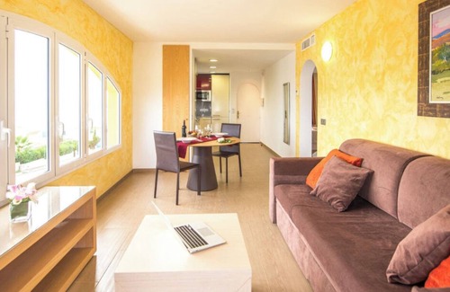 Alcanada Apartment | Apartment 01 in Au Canada Club, Alcudia