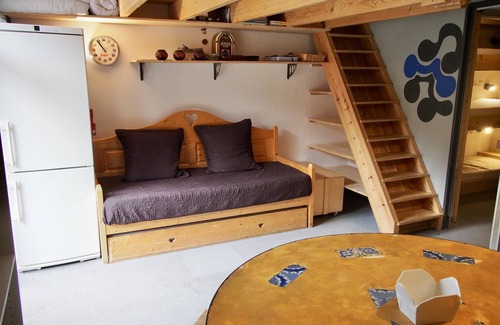 Risoul Apartment | Apartment 06 - Fully equipped - WIFI - 30m² - Ground floor - Foot of ski slopes