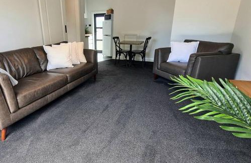 Blenheim Apartment | Apartment 1 - Haddin Court - Executive One Bedroom