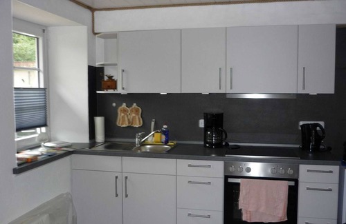 Silberstedt Apartment | Apartment 1 - Horn: Vacation in a thatched house in Schleswig-Holstein