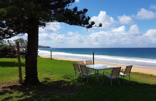 Narrabeen Apartment | Apartment 1 - The Coachhouse