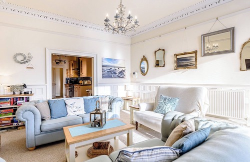 Aberdovey Cottage | Apartment 1 - UK32244